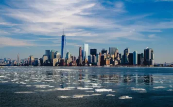 Z Prahy do New Yorku za 13990 nebo z Berlína přímý let za 8990 Kč